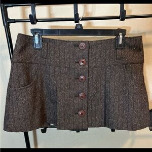 GUESS Stretch Pleated Mini Skirt